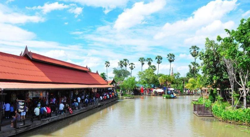 Bann One Love Phra Nakhon Si Ayutthaya Exterior photo